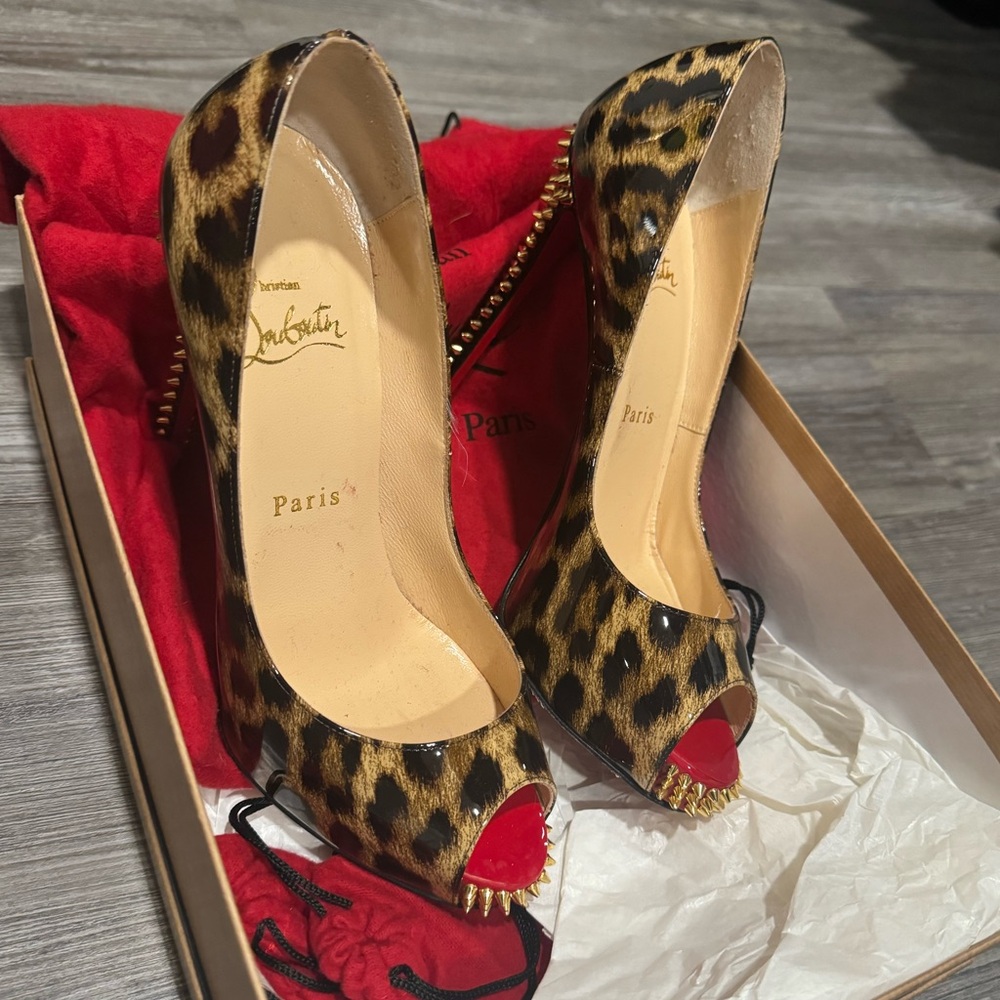 Women’s leopard Christian Louboutin pumps